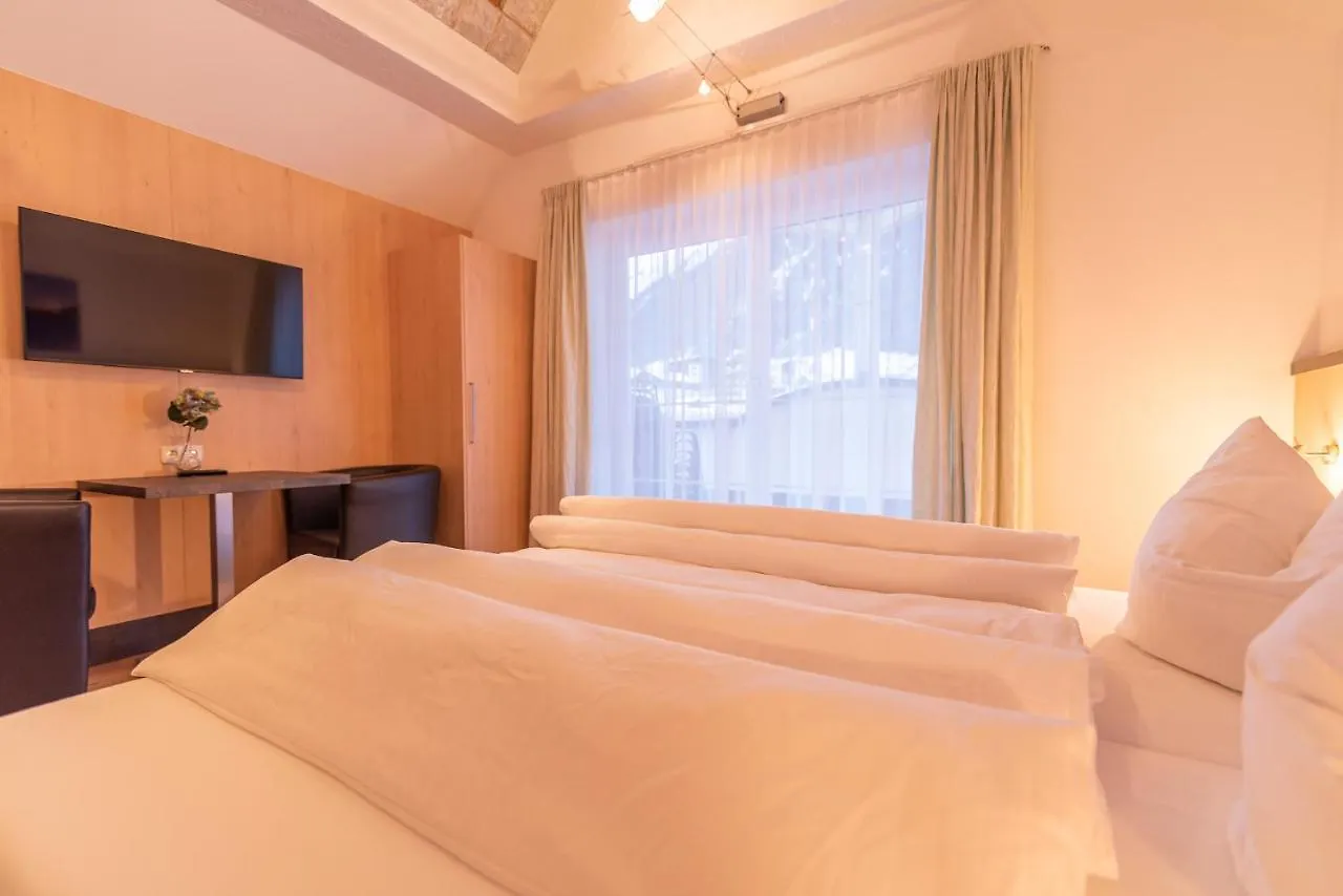 Hotel Garni Martina Ischgl Bed & Breakfast