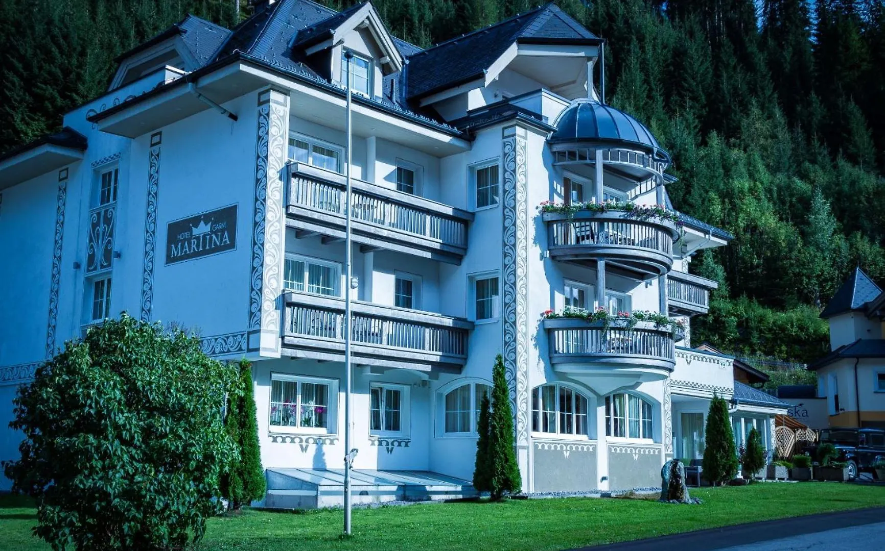 ベッド・アンド・ブレックファスト Hotel Garni Martina イシュグル